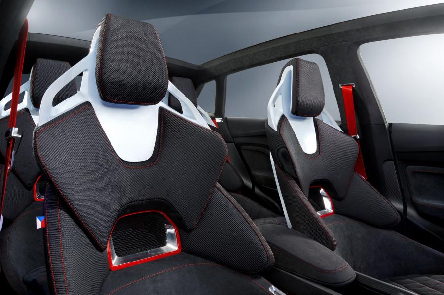 Интерьер Skoda Vision RS 2018 года  (фото 7 из 37)